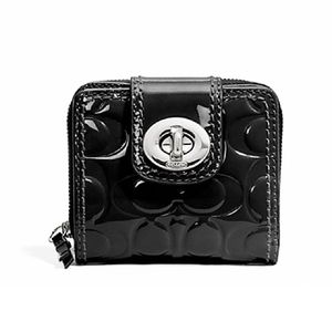 Coach Turnlock Embossed Patent Medium Wallet (F49389)